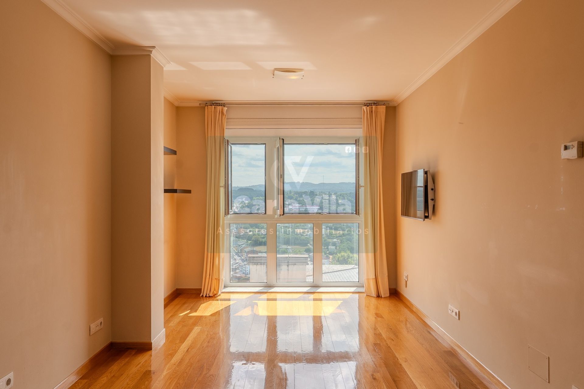 Living room of Apartment for sale in Lugo Capital  with Heating, Parquet flooring and Storage room