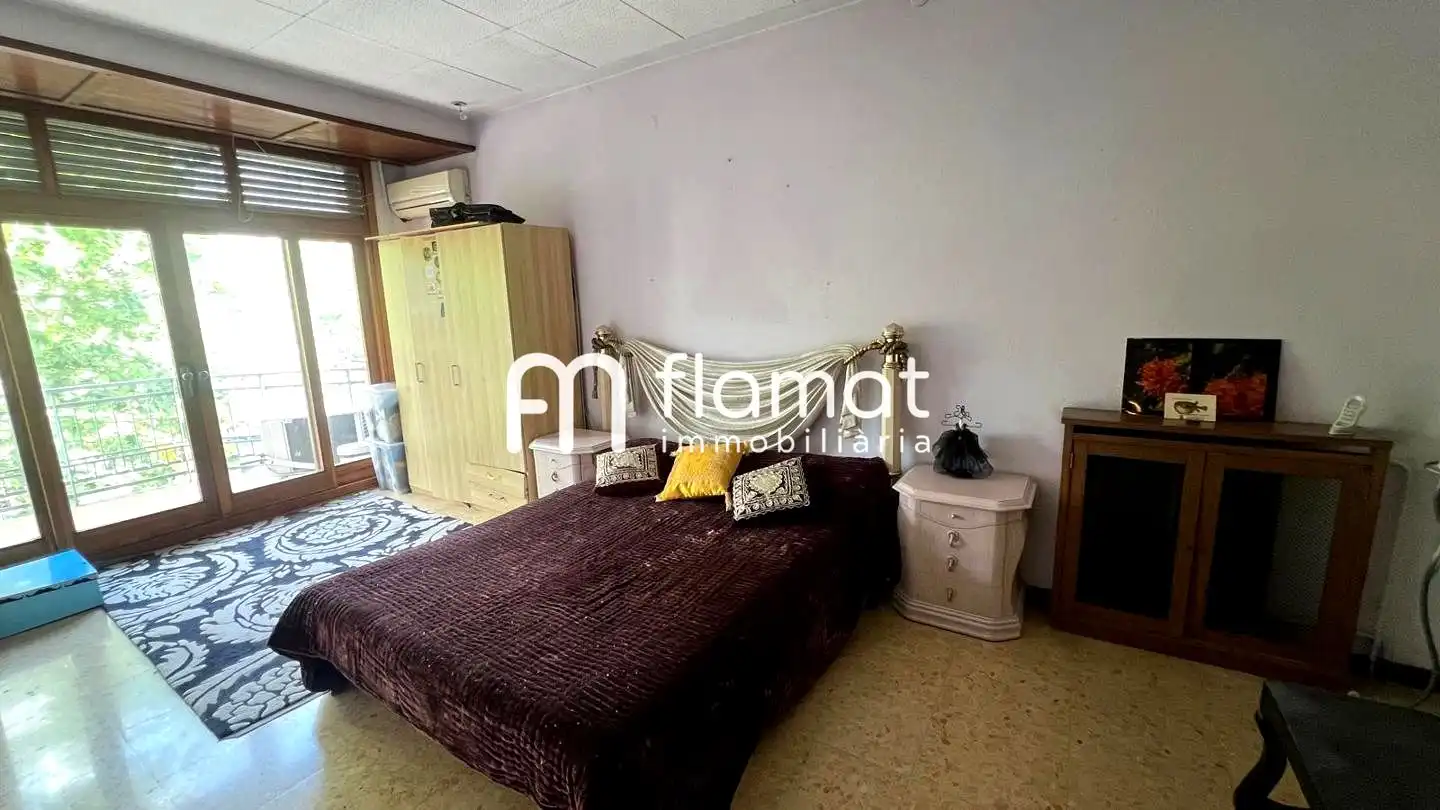 Habitación de Casa o chalet en venta en Barcelona