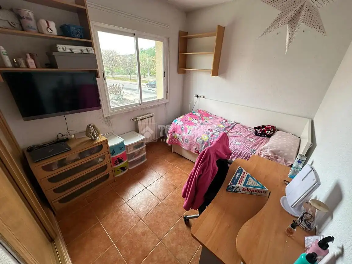 Schlafzimmer von Wohnung zum Verkauf in Meco mit Heizung