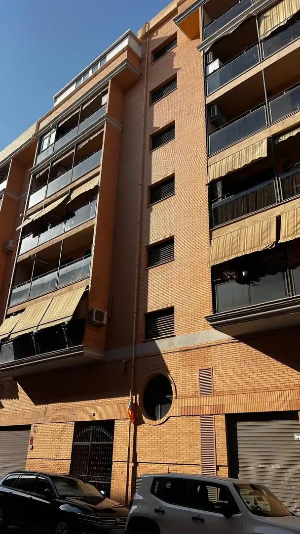 Flat with terrace for sale in Calle AGULLENT