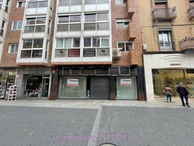 Local comercial en Alquiler en Gaztambide Carrera en Centro