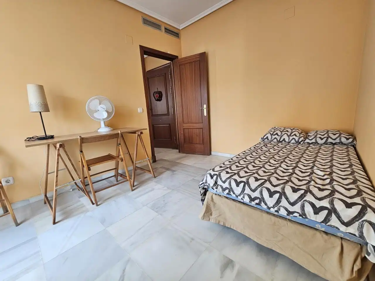 Wohnung zur Miete in Pozo Del Olivar, Divina Pastora - La Yeguada