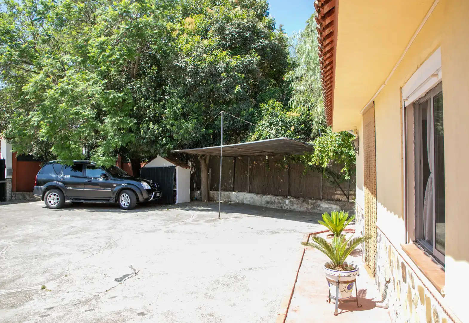 Parking de Casa o chalet en venta en Castilleja de la Cuesta con Aire acondicionado, Calefacción y Jardín privado