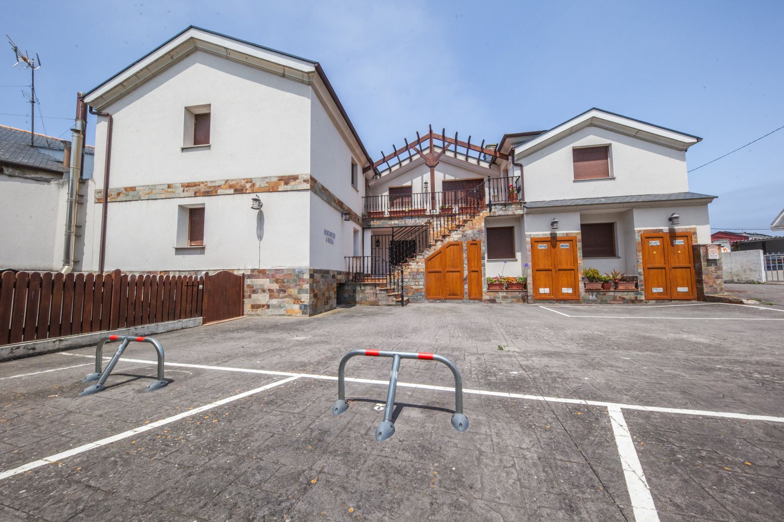 Exterior view of Flat for sale in Tapia de Casariego  with Heating, Storage room and Furnished