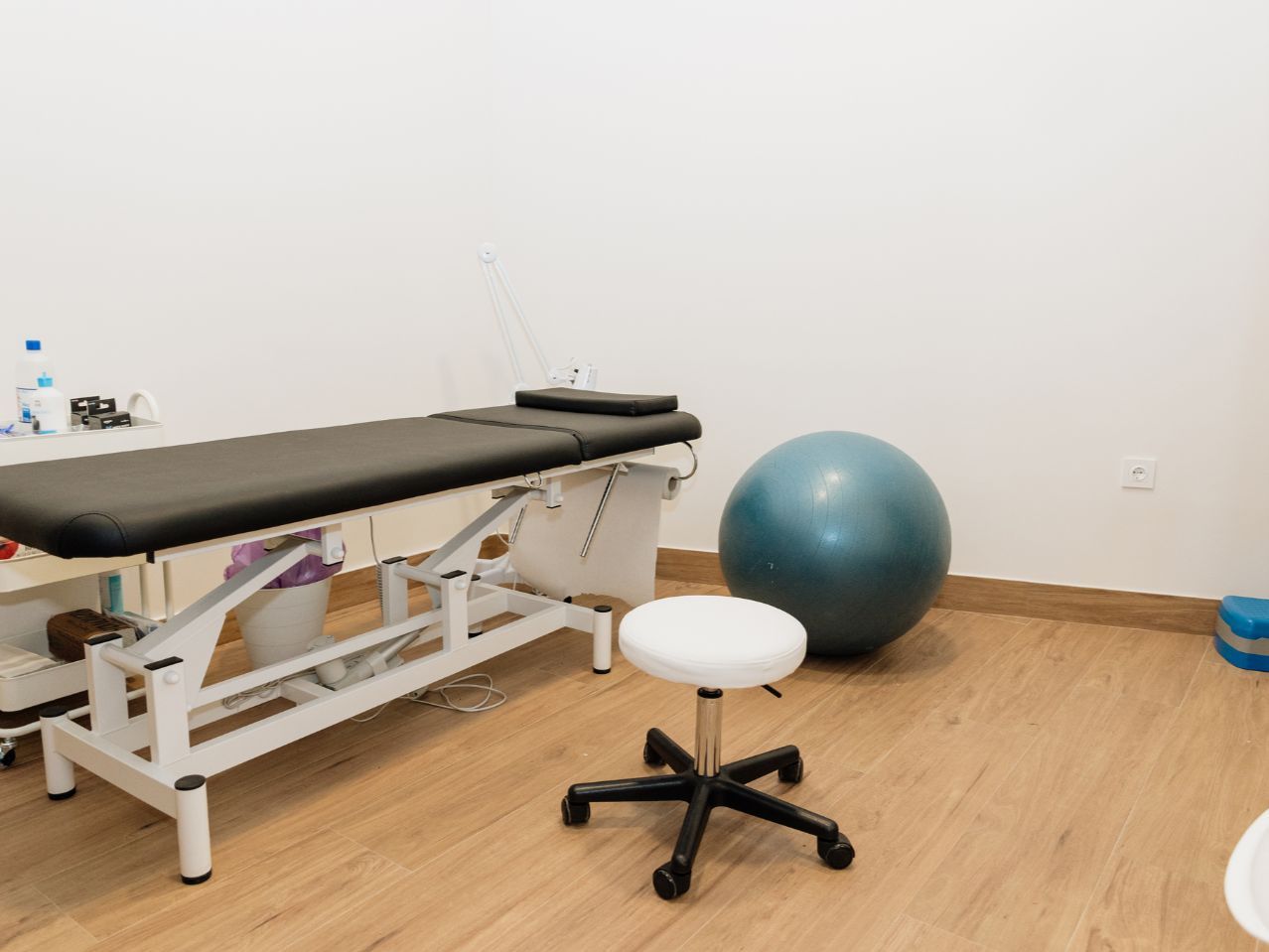 Bedroom of Office to rent in  Huelva Capital  with Air Conditioner, Heating and Furnished