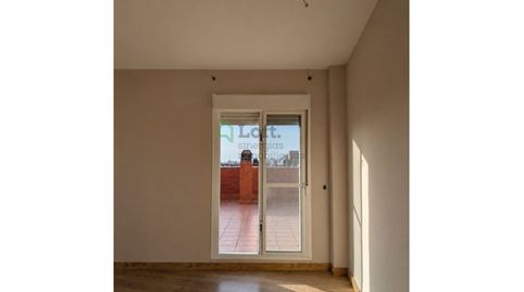 Foto 3 de Àtic de lloguer a Valdepasillas - La Paz - Huerta Rosales, Badajoz Capital