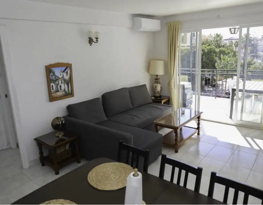 Flat with pool for sale in Torreblanca del Sol, imagen 2
