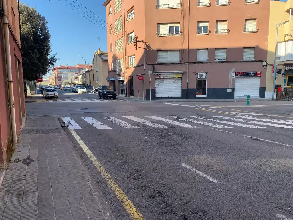 Local en venda a Calle Arnald De Corco, Manlleu