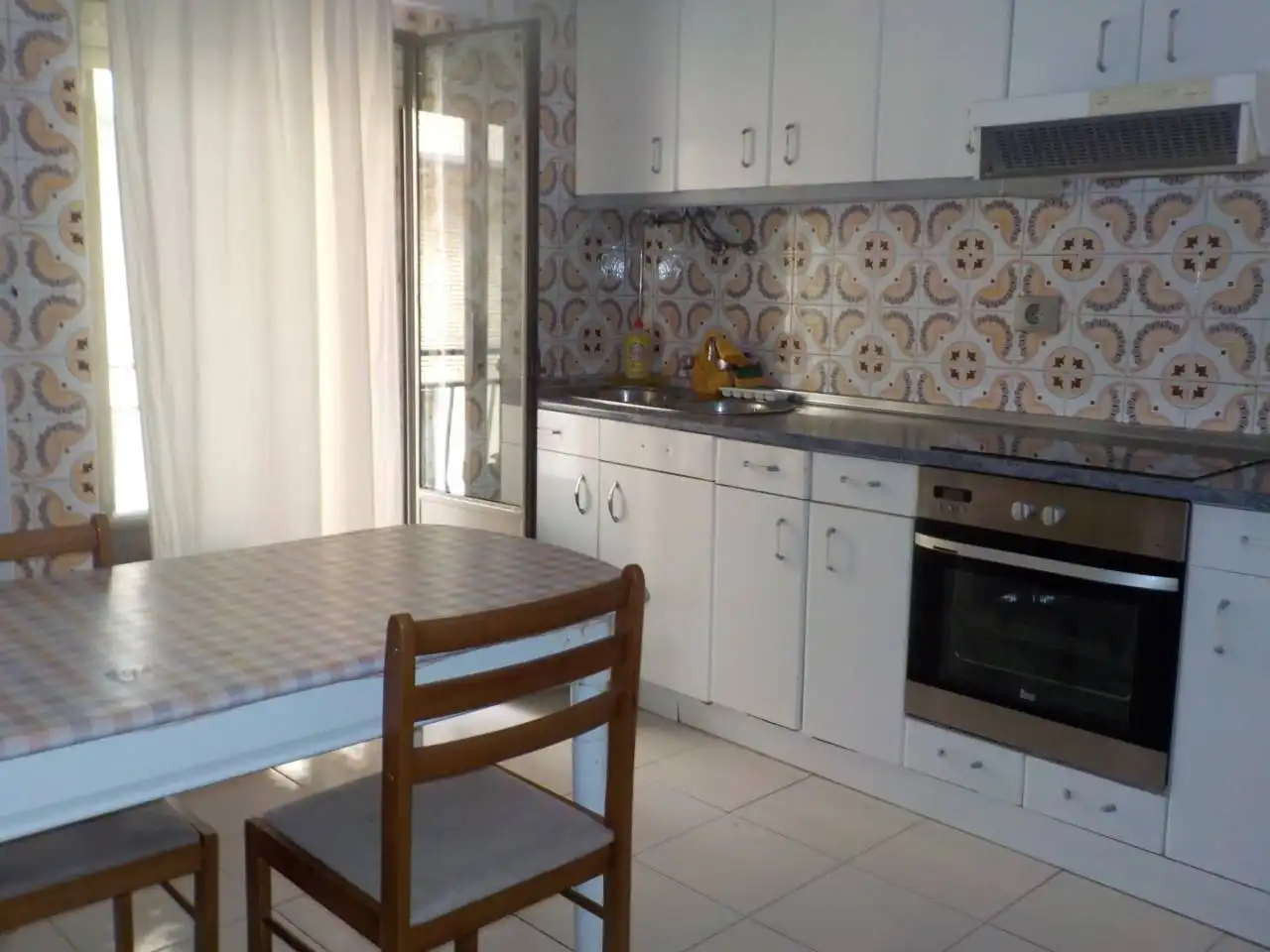 Appartamento con terrazza in vendita a Calle SANTIAGO VEGAS ARRANZ 8, imagen 9