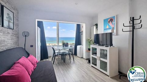 Estudio con cabina y vista al mar con LICENCIA TURÍSTICA.