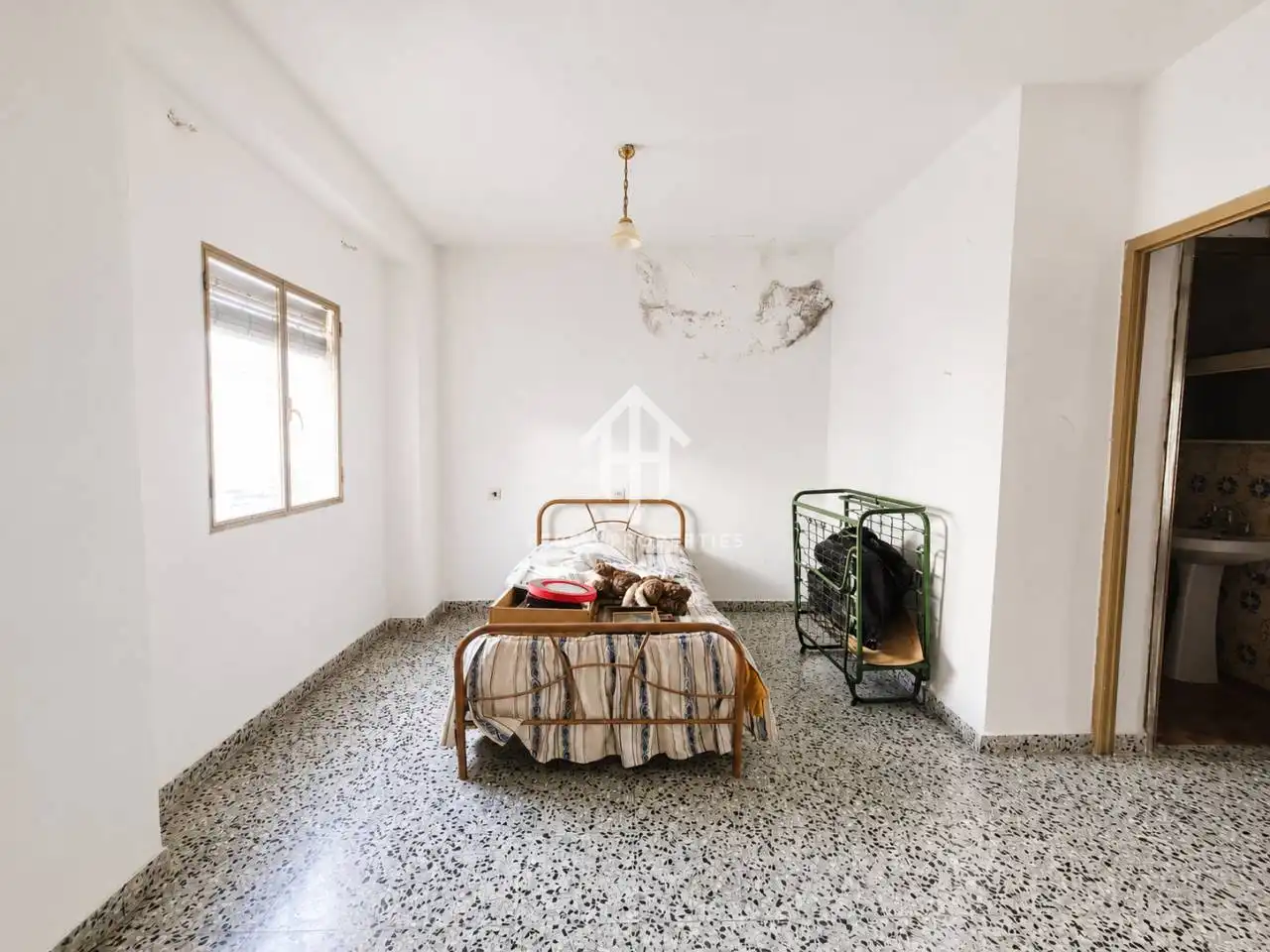 Bedroom of Flat for sale in Huétor Tájar  with Furnished