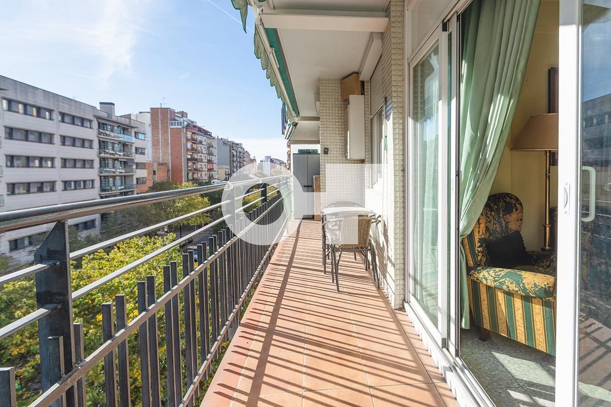 Terraza de Apartamento en venta en  Barcelona Capital con Terraza y Amueblado
