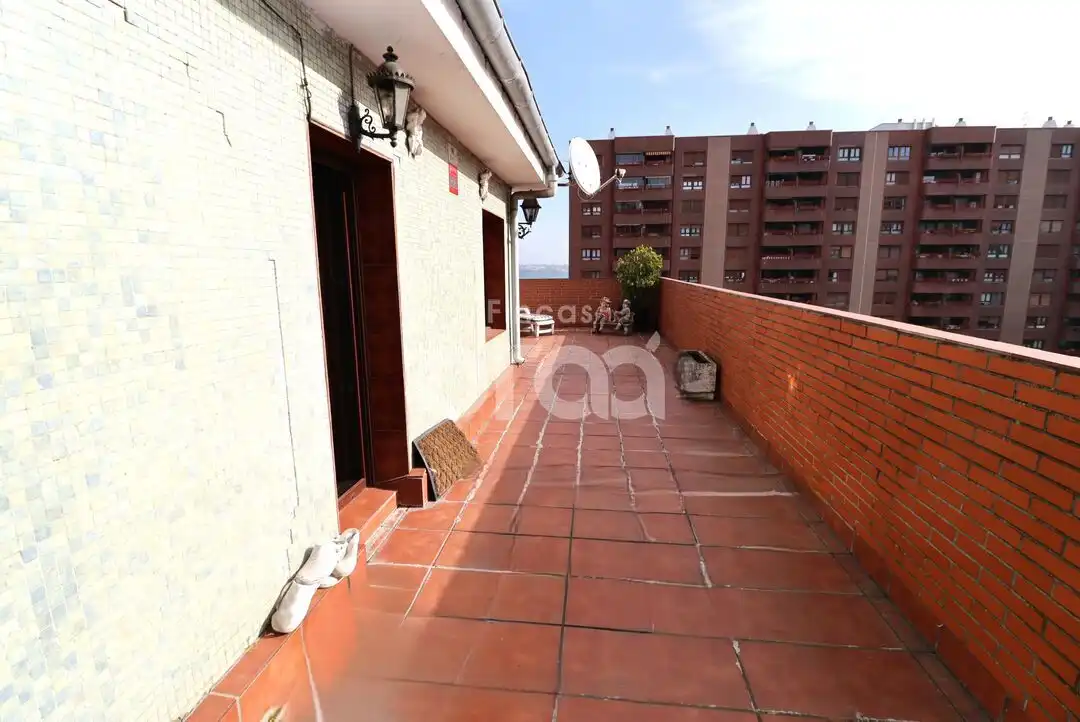 Terraza de Ático en venta en Santurtzi  con Calefacción, Terraza y Amueblado