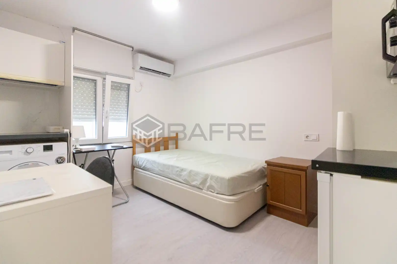 Bedroom of Flat for sale in Madrid  with Air Conditioner