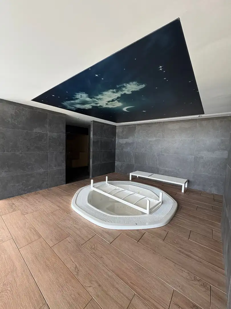 Swimming pool of Ground floor for rent in Marbella  with Air Conditioner, Heating and Terrace