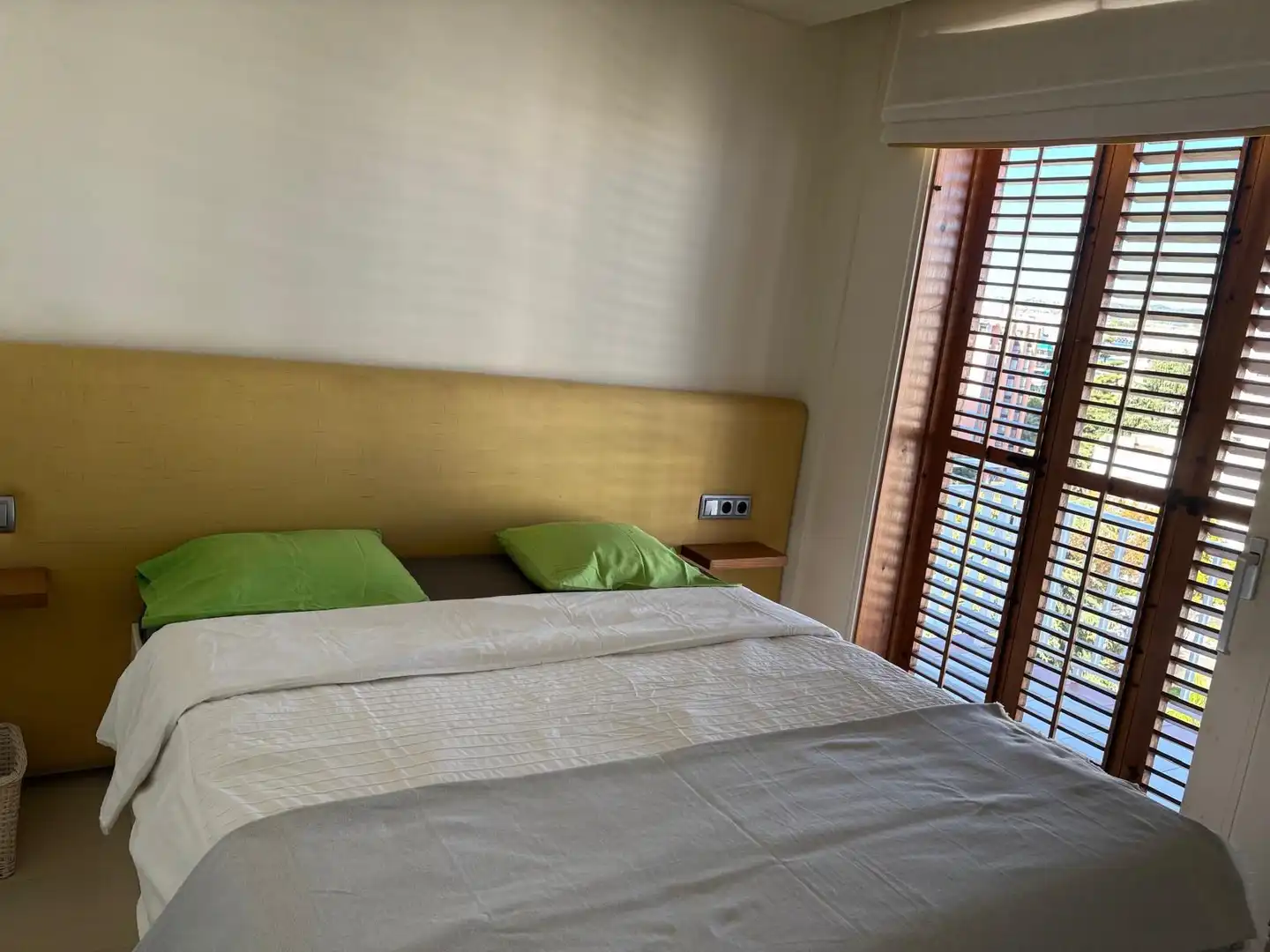 Habitación de Piso de alquiler en Lloret de Mar con Calefacción, Terraza y Amueblado