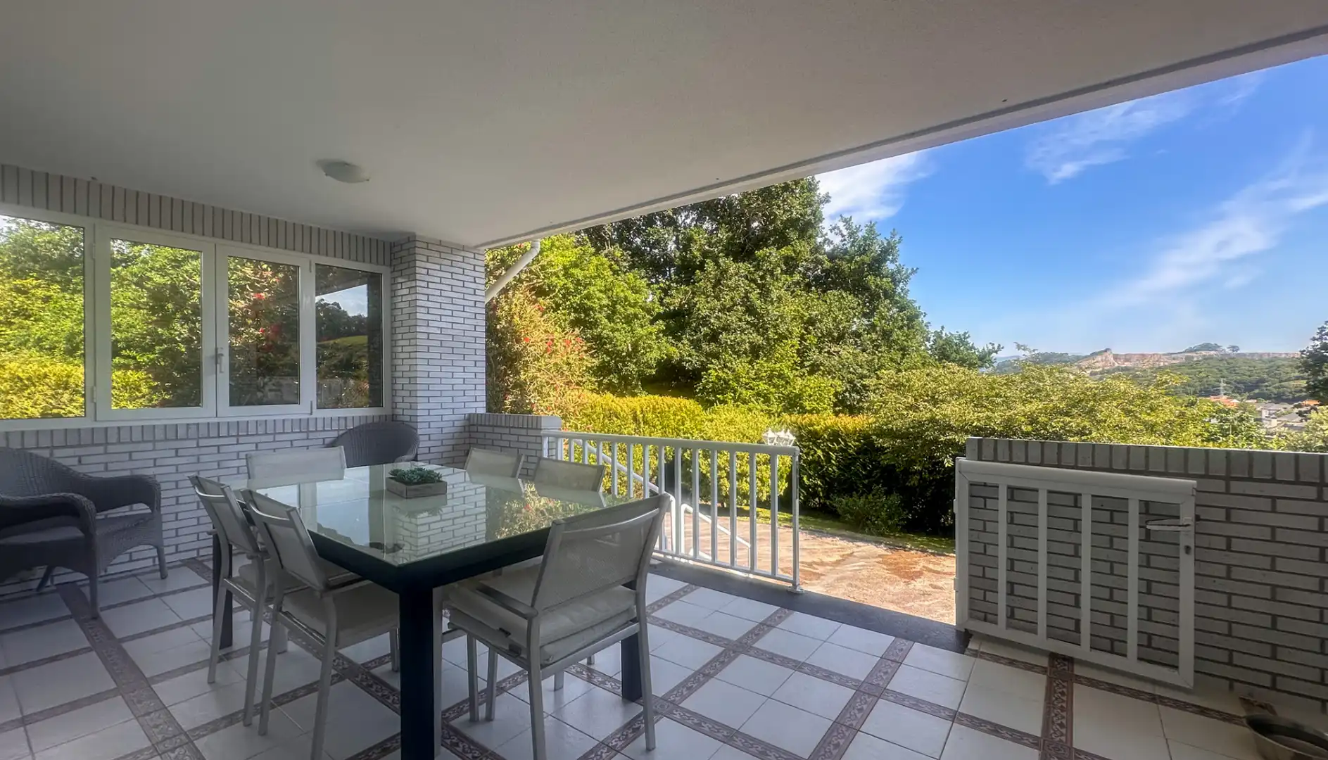 Terraza de Casa o chalet en venta en Camargo con Calefacción, Jardín privado y Terraza