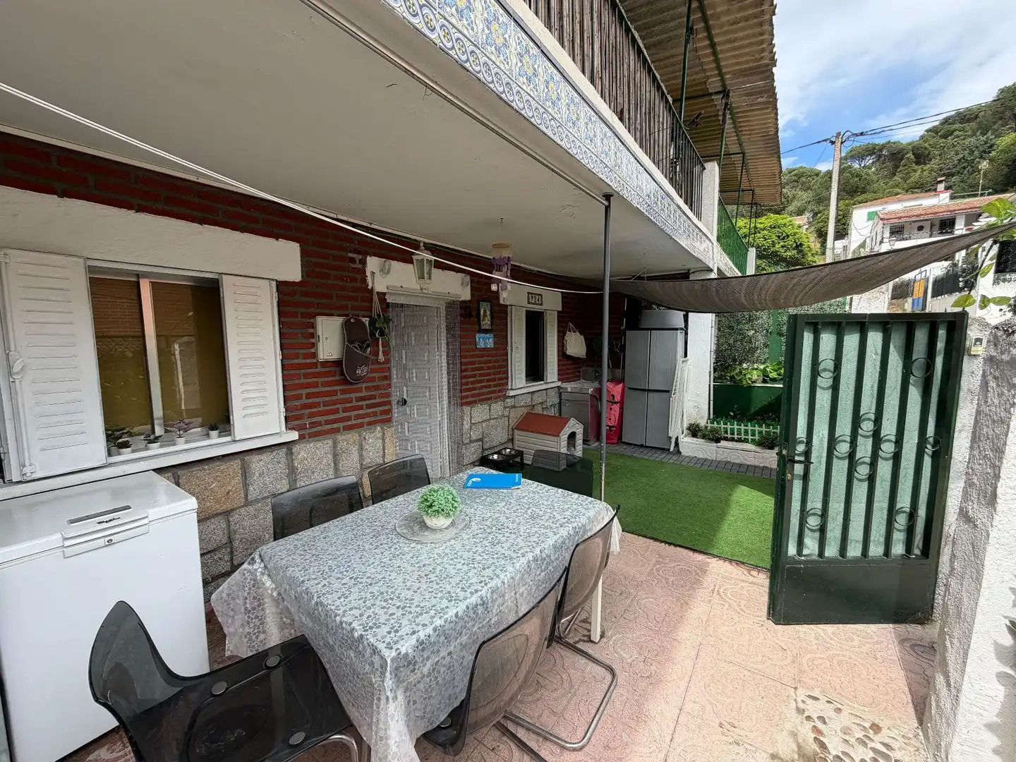 Terrace of Detached homes for sale in Navas del Rey  with Terrace and Furnished