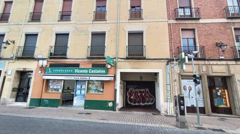 Foto 2 de Garaje de alquiler en Calle la Rua, Casco Antiguo, León Capital