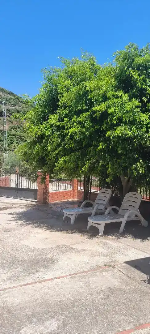 Terrassa de Finca rústica en venda en Comares amb Aire condicionat i Piscina