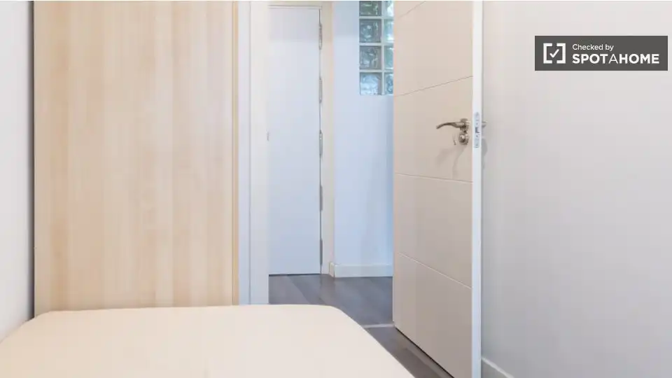 Room in Madrid, Madrid