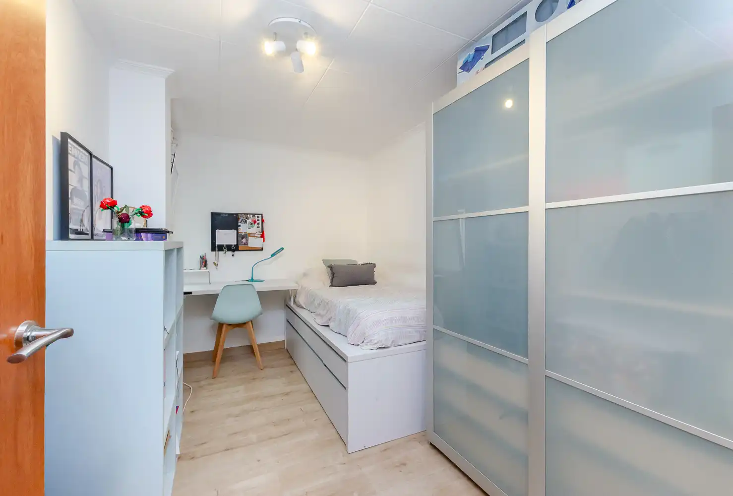 Habitación de Piso en venta en El Prat de Llobregat con Balcón