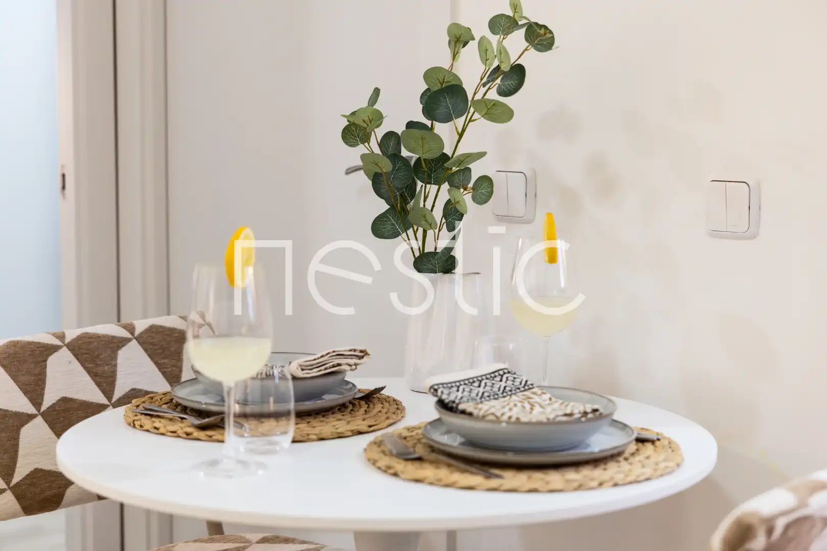 Comedor de Apartamento de alquiler en Madrid con Aire acondicionado, Calefacción y Amueblado