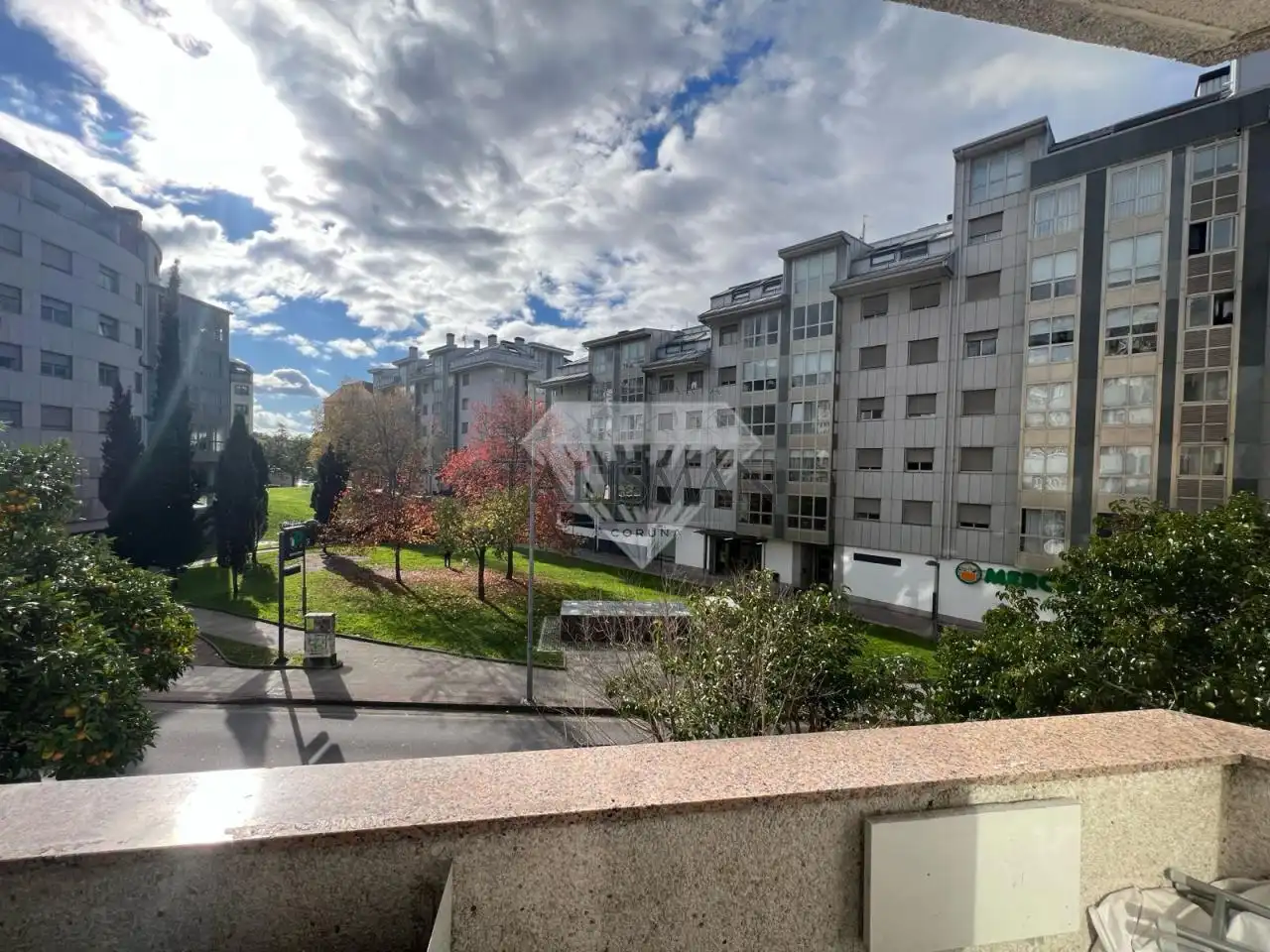 Vista exterior de Piso en venta en Pontevedra Capital  con Aire acondicionado, Calefacción y Terraza