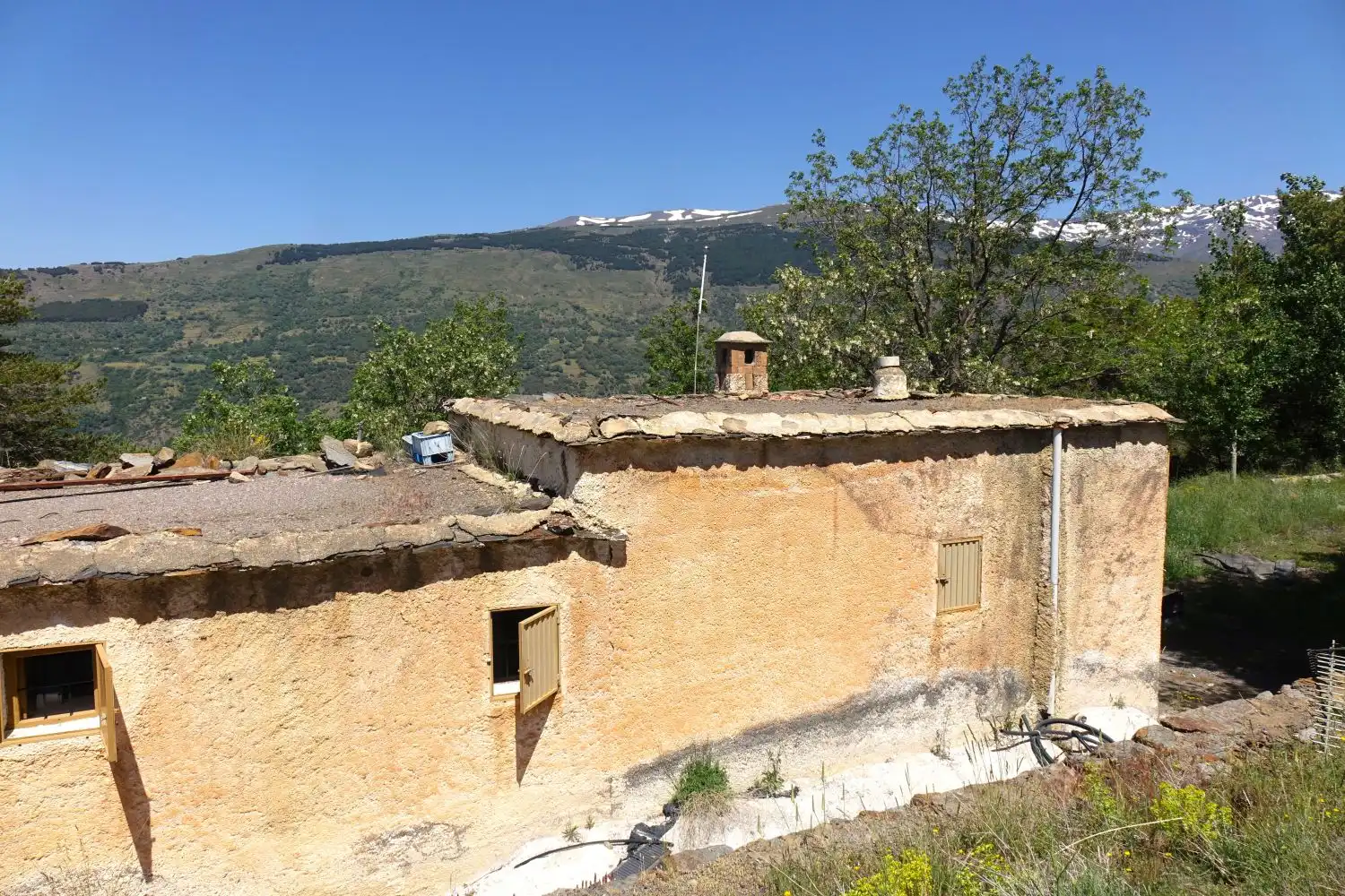Vista exterior de Casa o xalet en venda en Capileira amb Terrassa i Traster