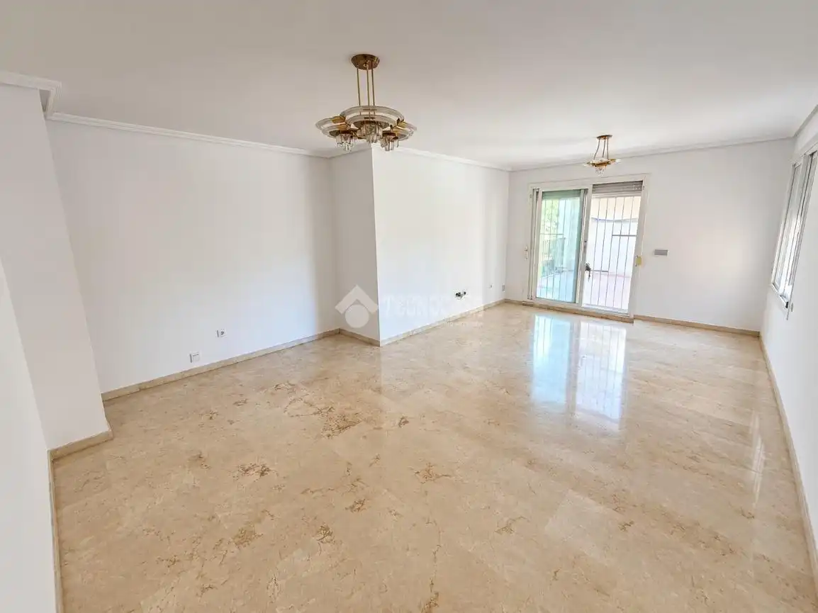Wohnung zum Verkauf in Valterna