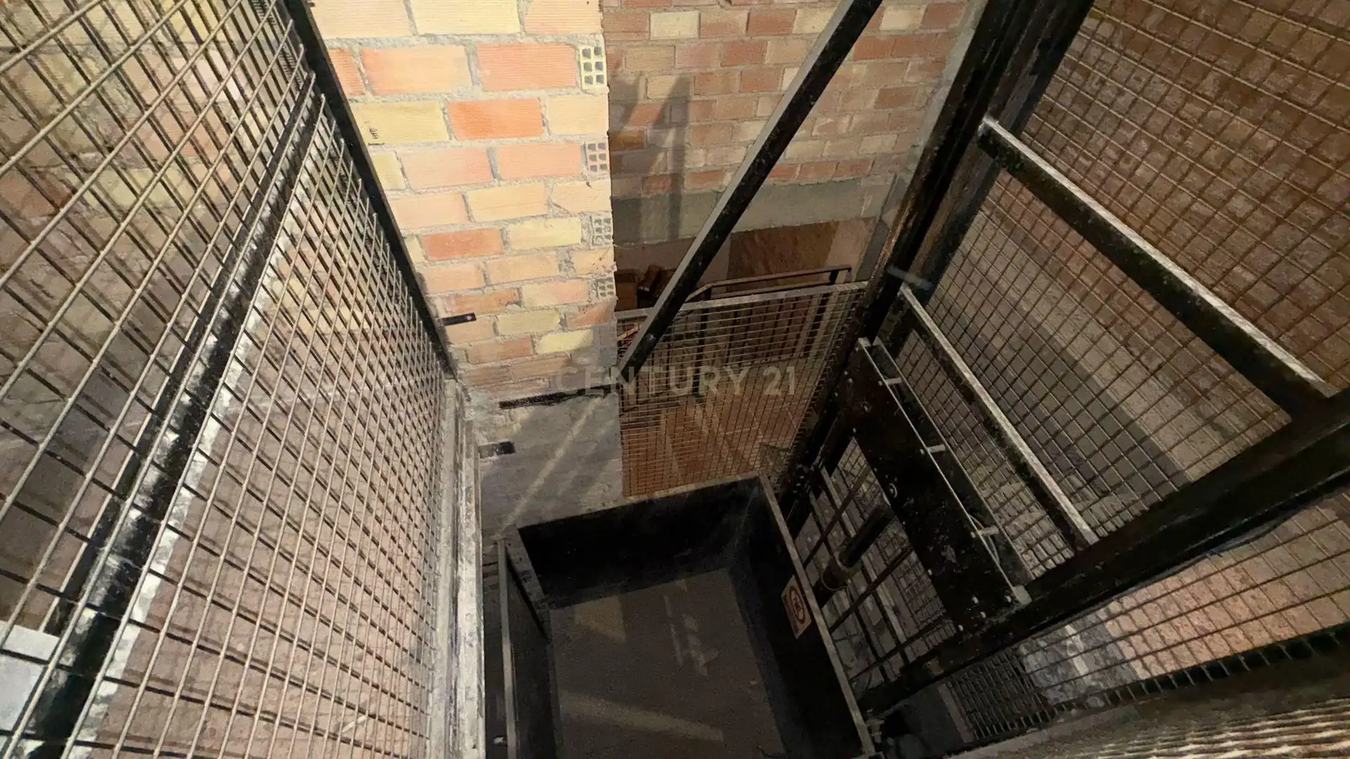 Commercial properties for rent in Granada