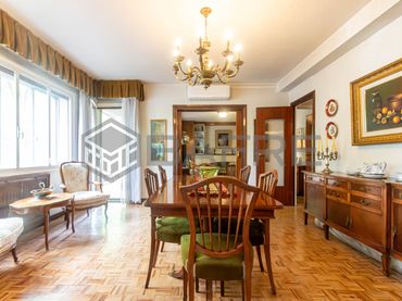 Wohnung mit Balkon zum Verkauf in Avenida de América