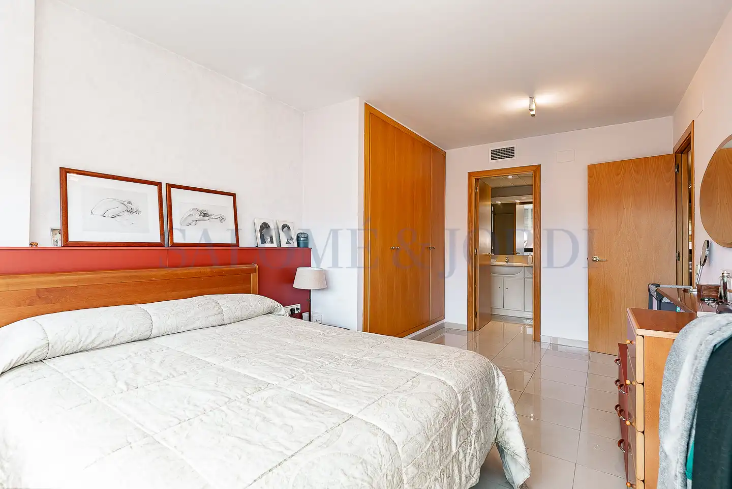 Habitación de Casa adosada en venta en Cabrils con Aire acondicionado, Calefacción y Amueblado