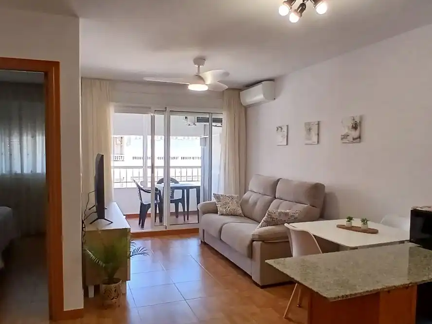 Apartment with lift to rent in Carrer José Segrelles 22, imagen 8