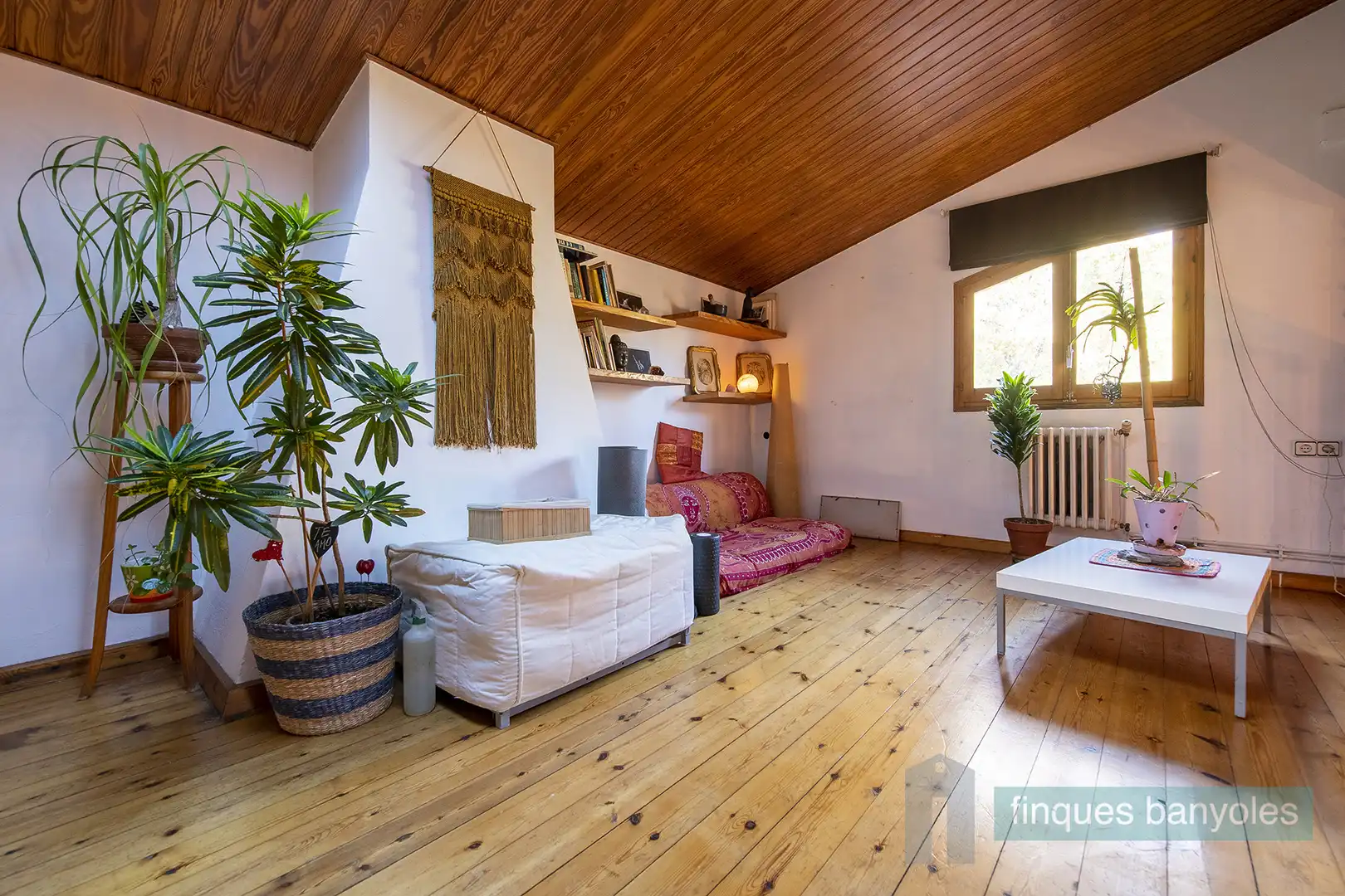 Living room of Country homes for sale in Porqueres  with Heating, Private garden and Terrace