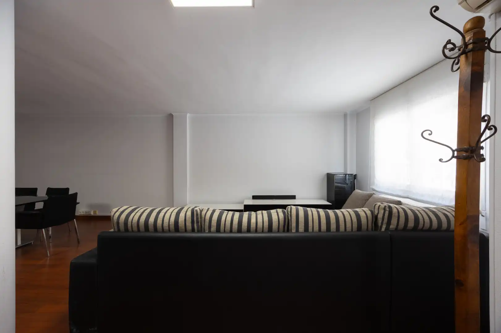 Living room of Houses for sale in Toledo  with Air Conditioner, Heating and Private garden