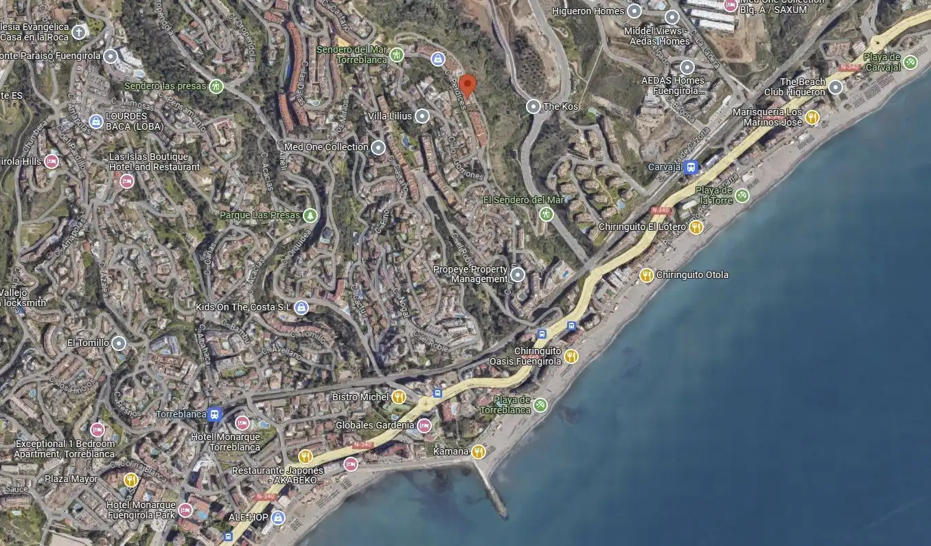 Vista exterior de Garatge en venda en Fuengirola
