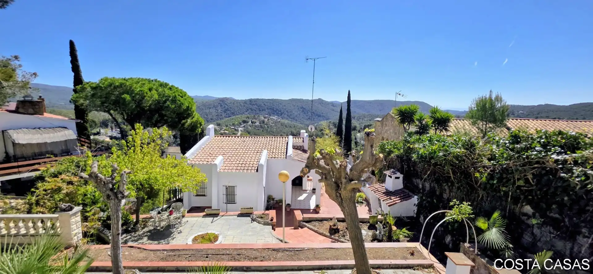Vista exterior de Casa o chalet en venta en Olivella con Aire acondicionado, Jardín privado y Alarma