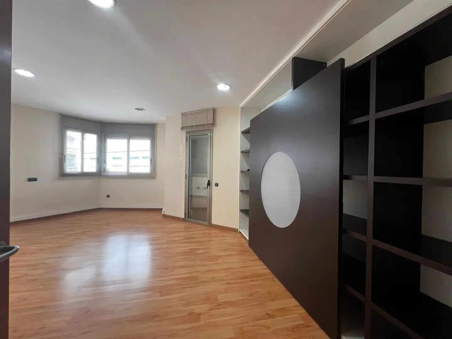 Büro zur Miete in Calle MAGDALENA MIRO, 21, Centre Vila