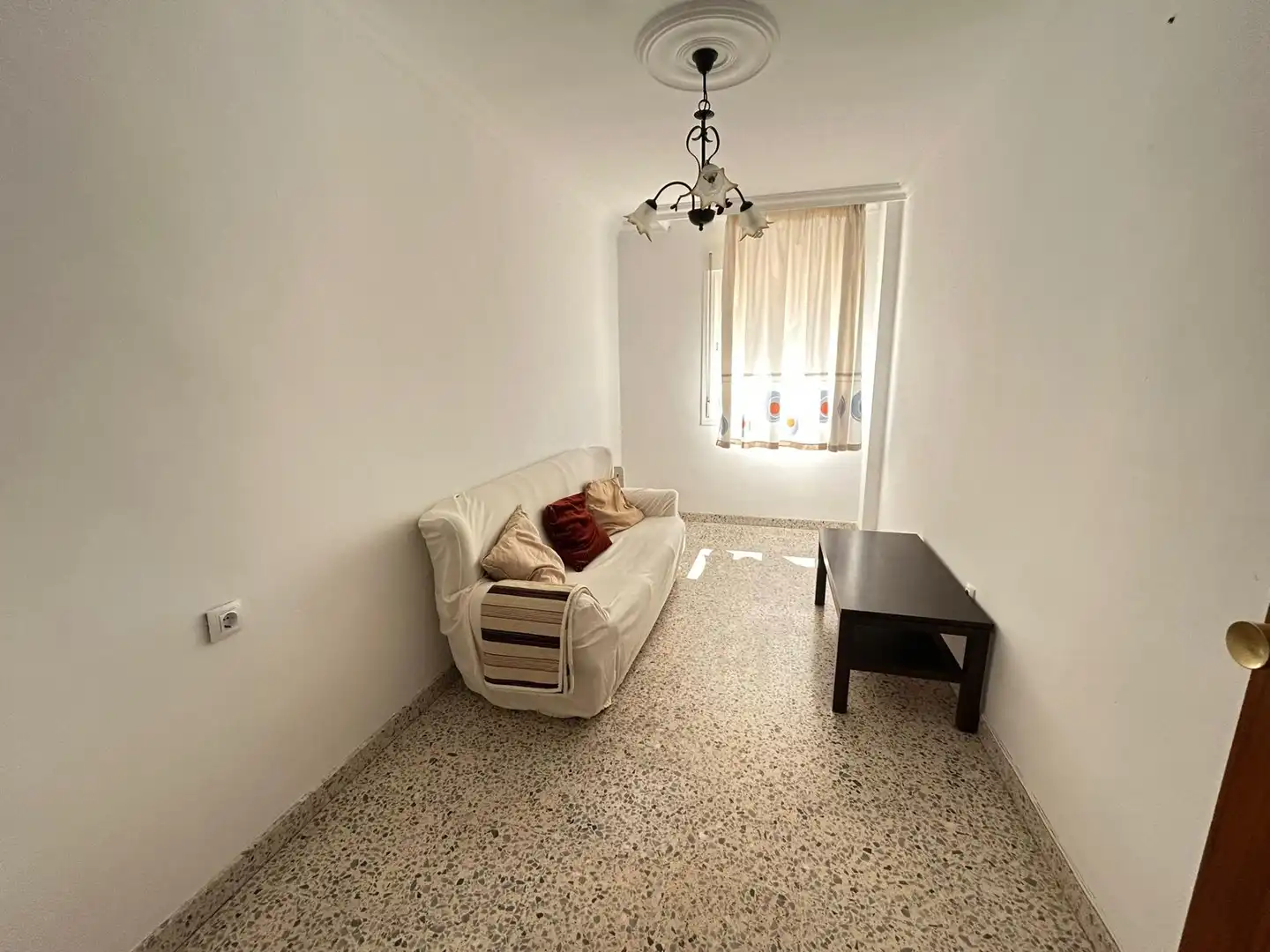 Sala de estar de Piso en venta en Antequera con Aire acondicionado, Calefacción y Terraza