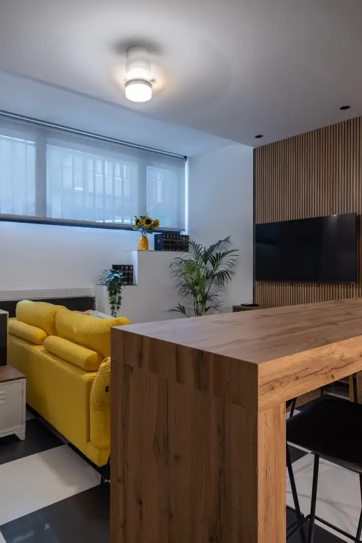 Sala de estar de Apartamento de alquiler en Madrid con Aire acondicionado, Calefacción y Amueblado