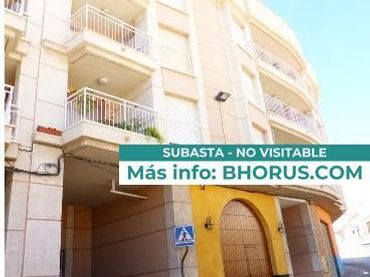 Flat with lift for sale in LOTERIA 27