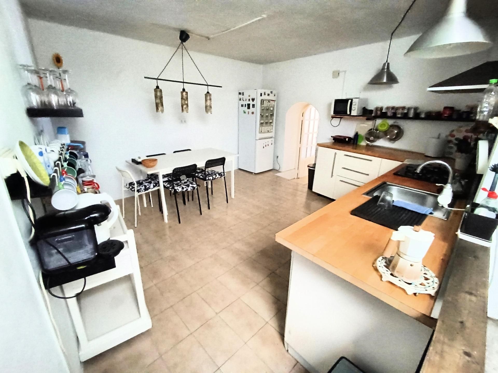 Kitchen of Single-family semi-detached for sale in Roda de Berà  with Terrace and Storage room