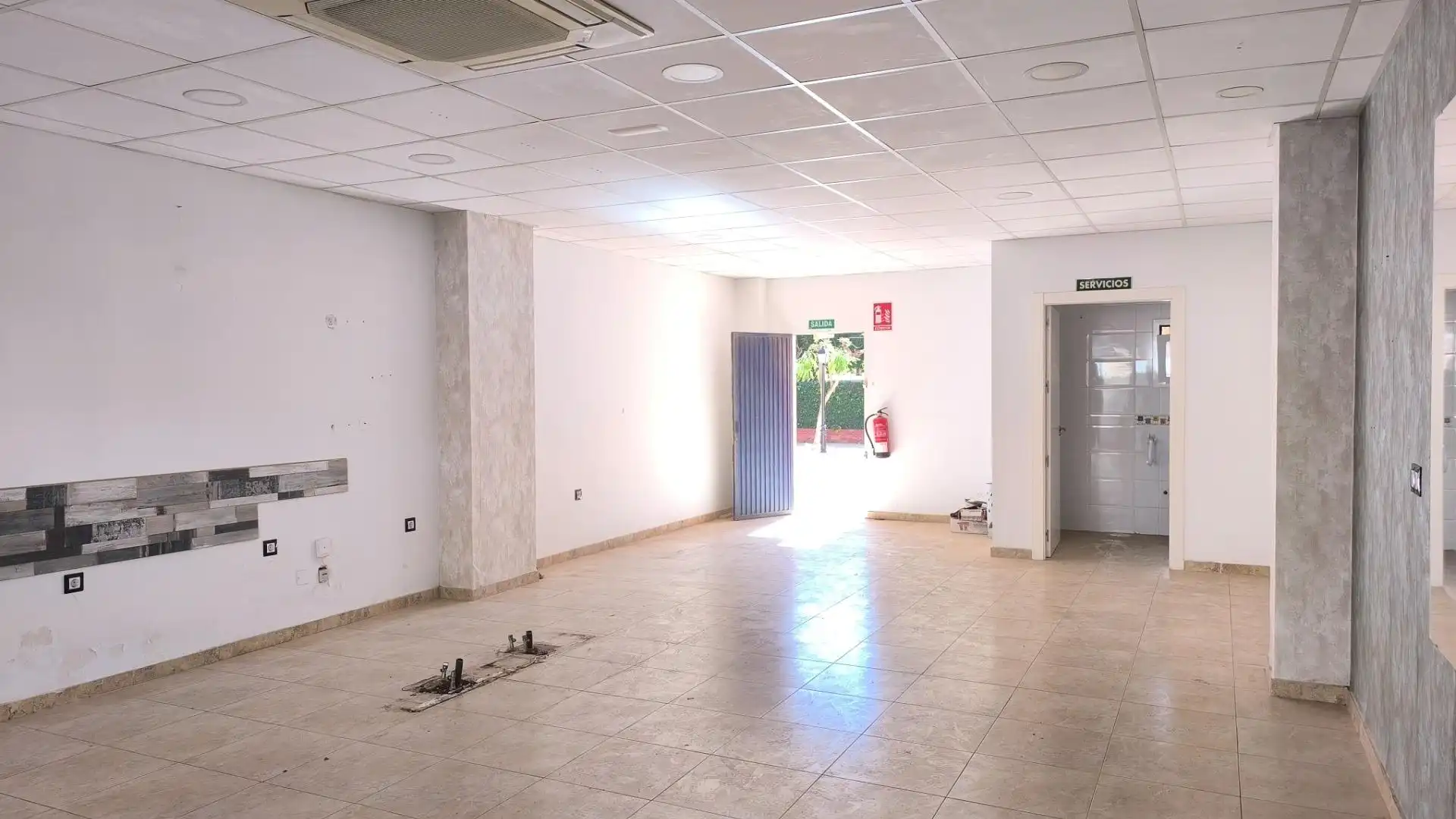 Geschaftsraum zur Miete in Almería, Almería