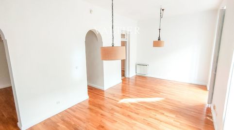 Foto 3 de Piso de alquiler en De Juan de Dios, Universidad - Malasaña, Madrid Capital