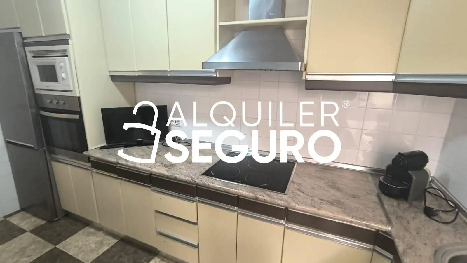 Küche von Wohnung zur Miete in Sevilla mit Klimaanlage und Möbliert