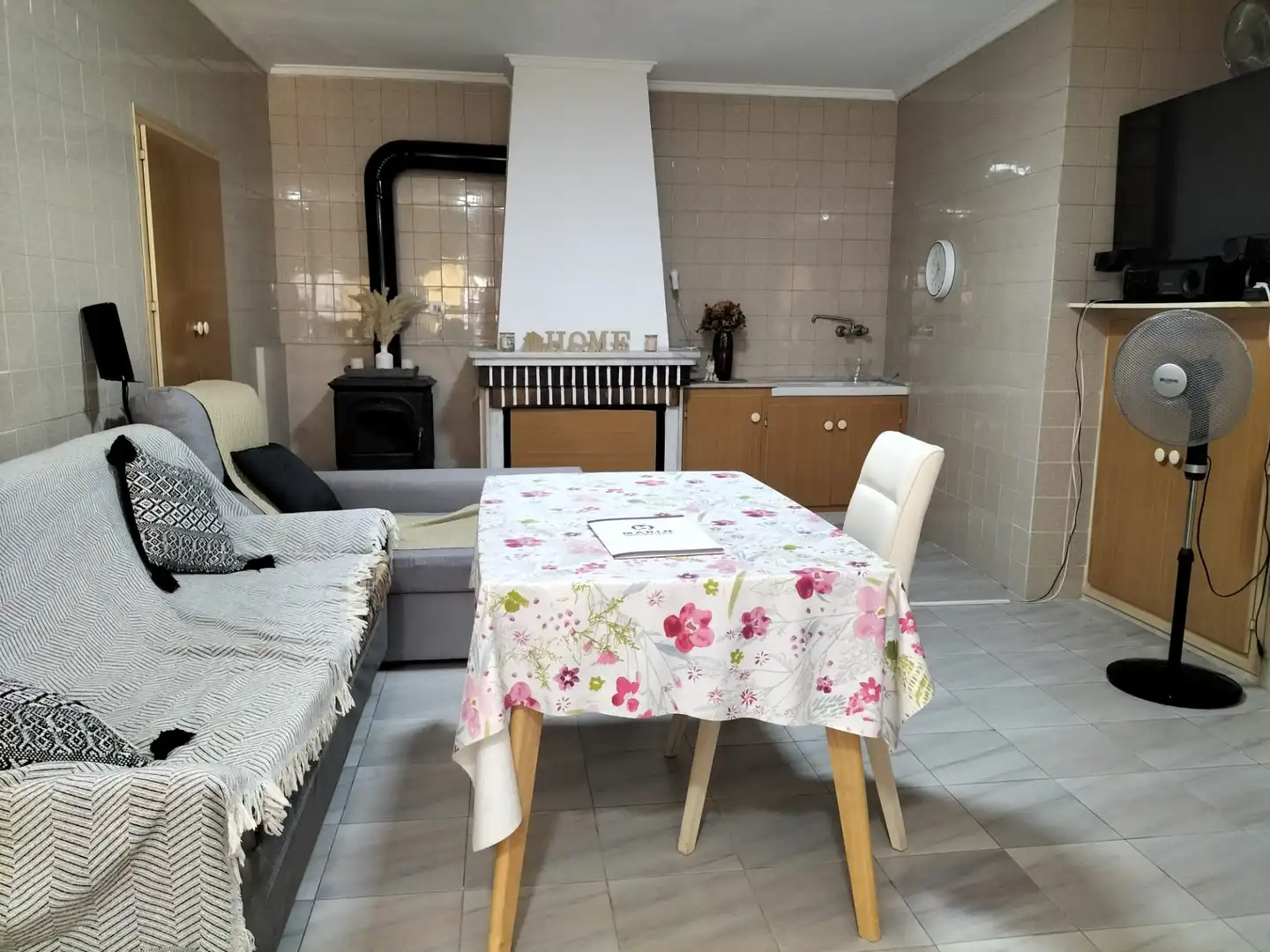 Menjador de Casa o xalet en venda en Cox amb Terrassa