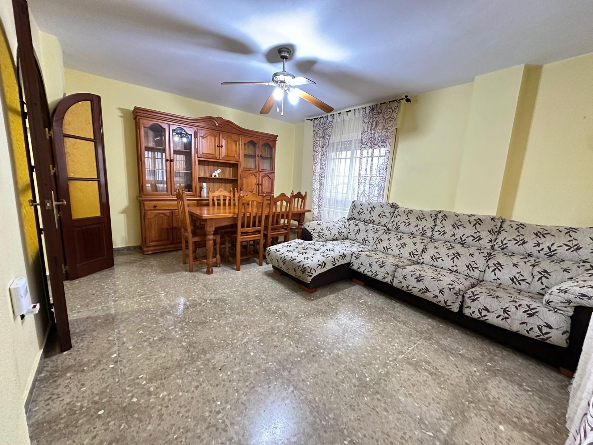 Single-family semi-detached for sale in Huerta Fava - Santiago