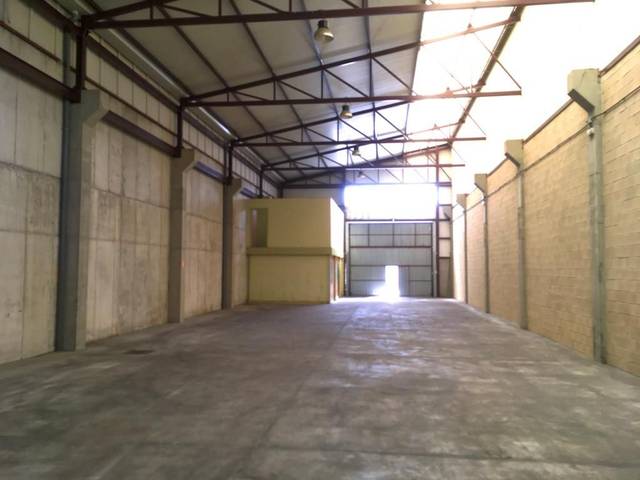 Nave industrial en Alquiler en Lezo