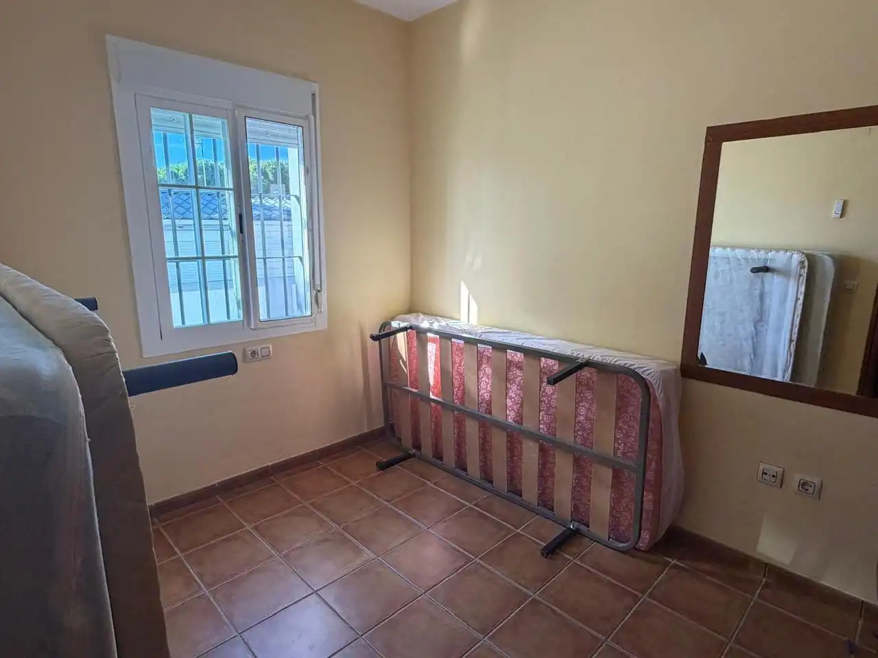Habitación de Casa o chalet en venta en Chipiona con Aire acondicionado, Jardín privado y Piscina